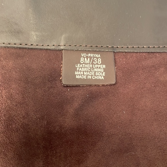 Women’s Knee High Leather Boots - Picture 4 of 5